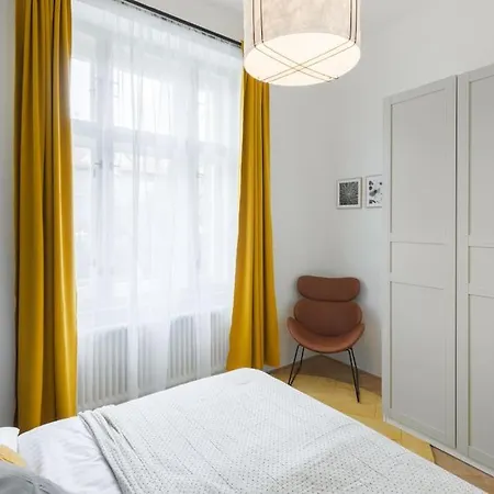Beautiful Cozy For 2 People 布拉格